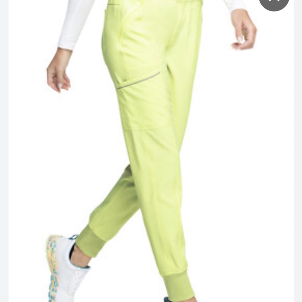 Lime Creme Cherokee Scrubs Infinity Tapered Leg Jogger Pant CK110A LICR size XS